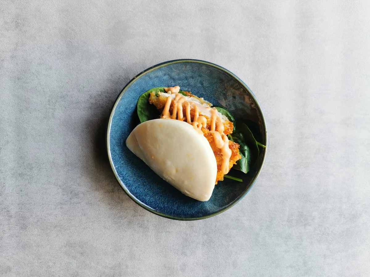 14. Torikatsu bao (halal)