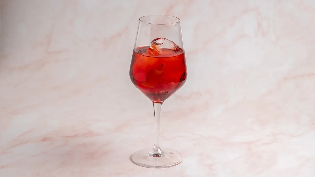 Gin Bramble Spritz