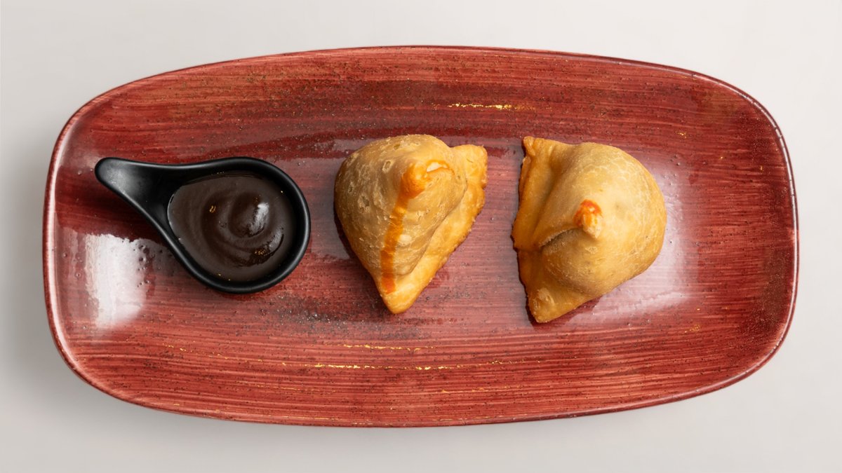9. Lamm Samosa