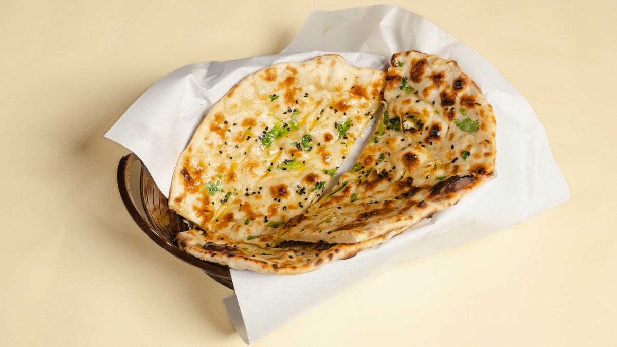 Stuffed Kulchi Naan