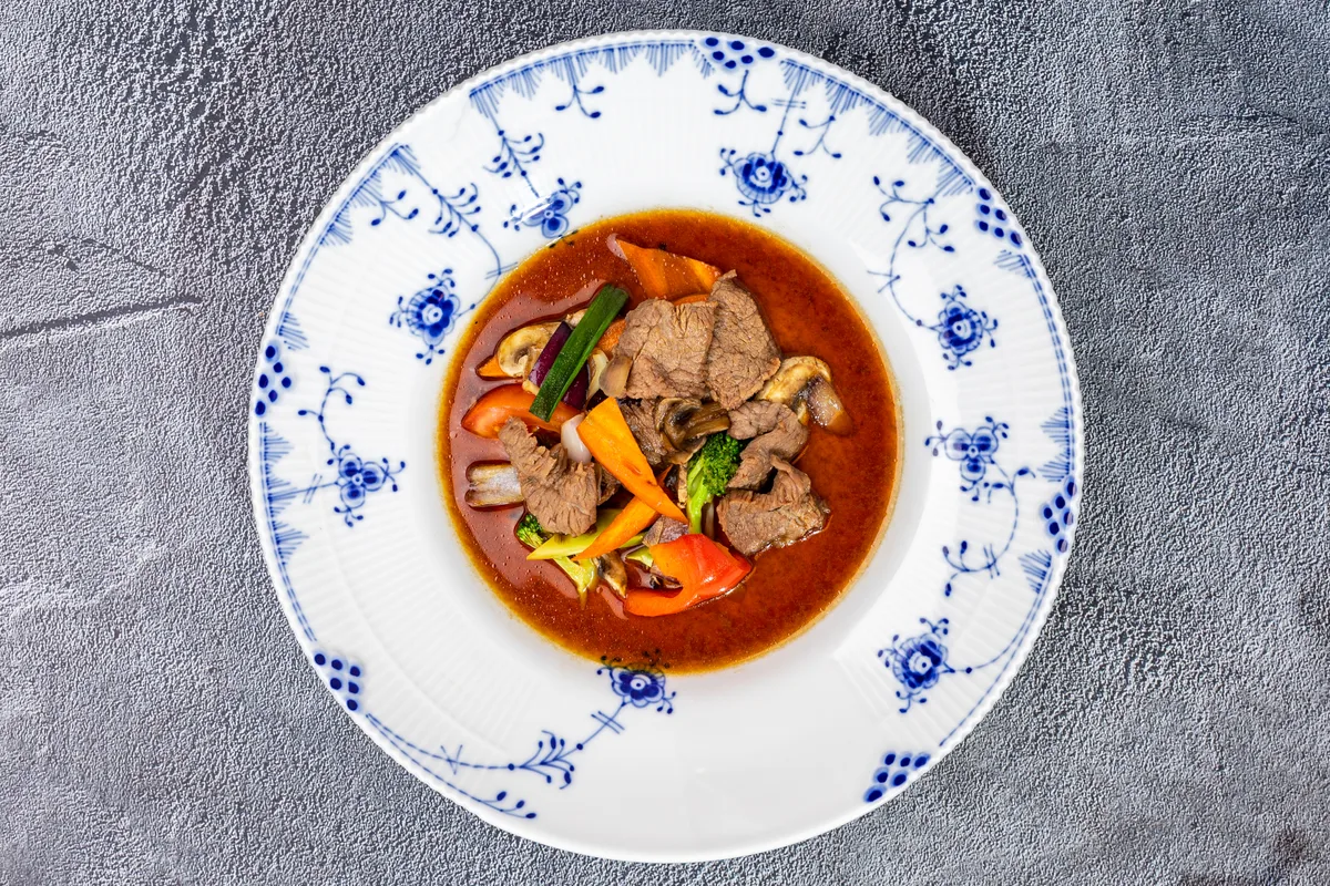 Black pepper beef