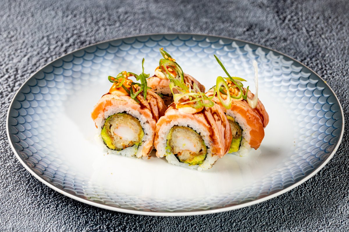 Kaburimaki Pink Fire Dragon Roll (8 stk)