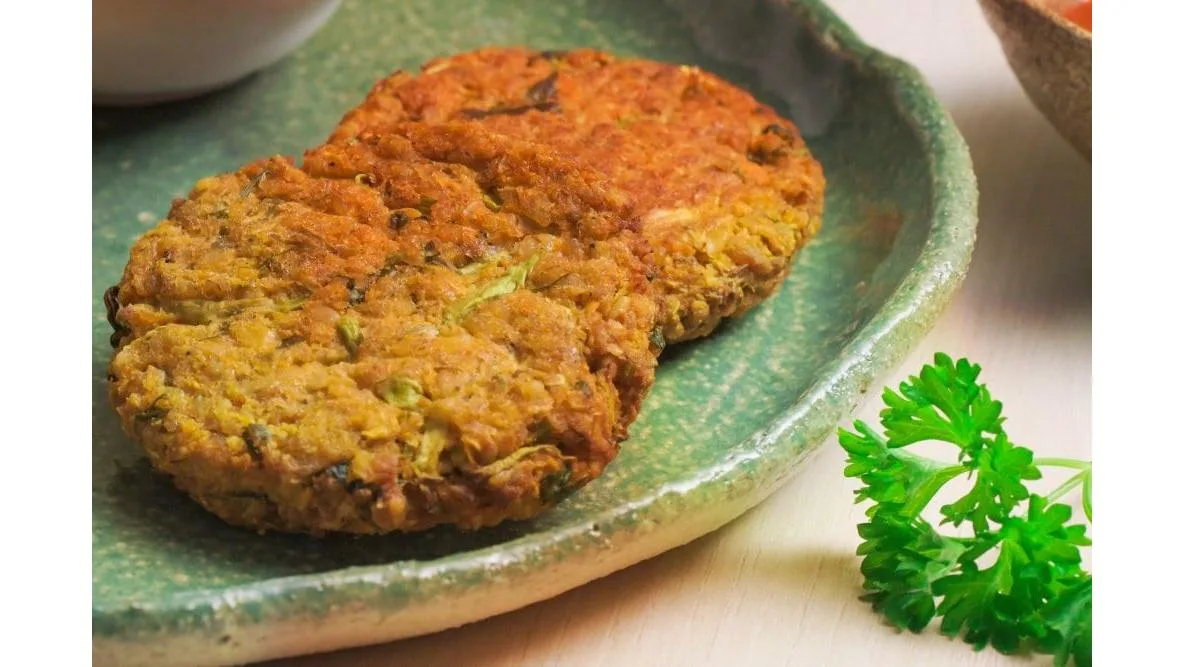 Chifteluțe din dovlecei cu tzatziki