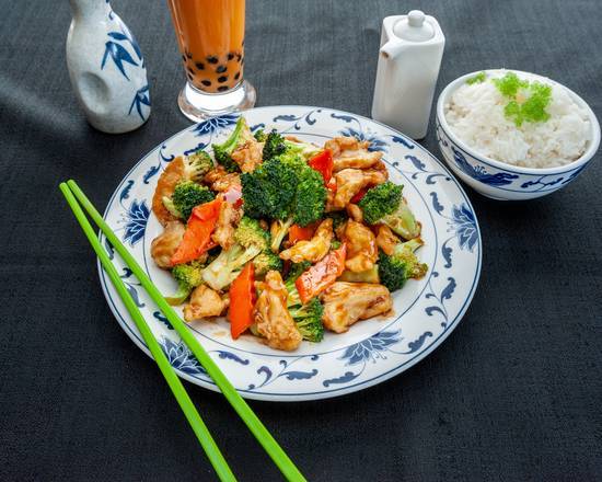 Chicken with Broccoli