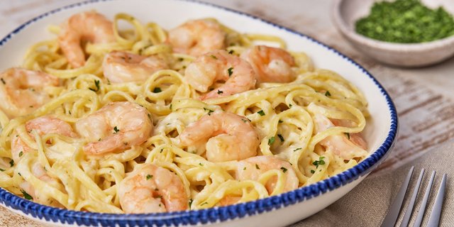 Shrimp Linguini Alfredo Boxed Lunch
