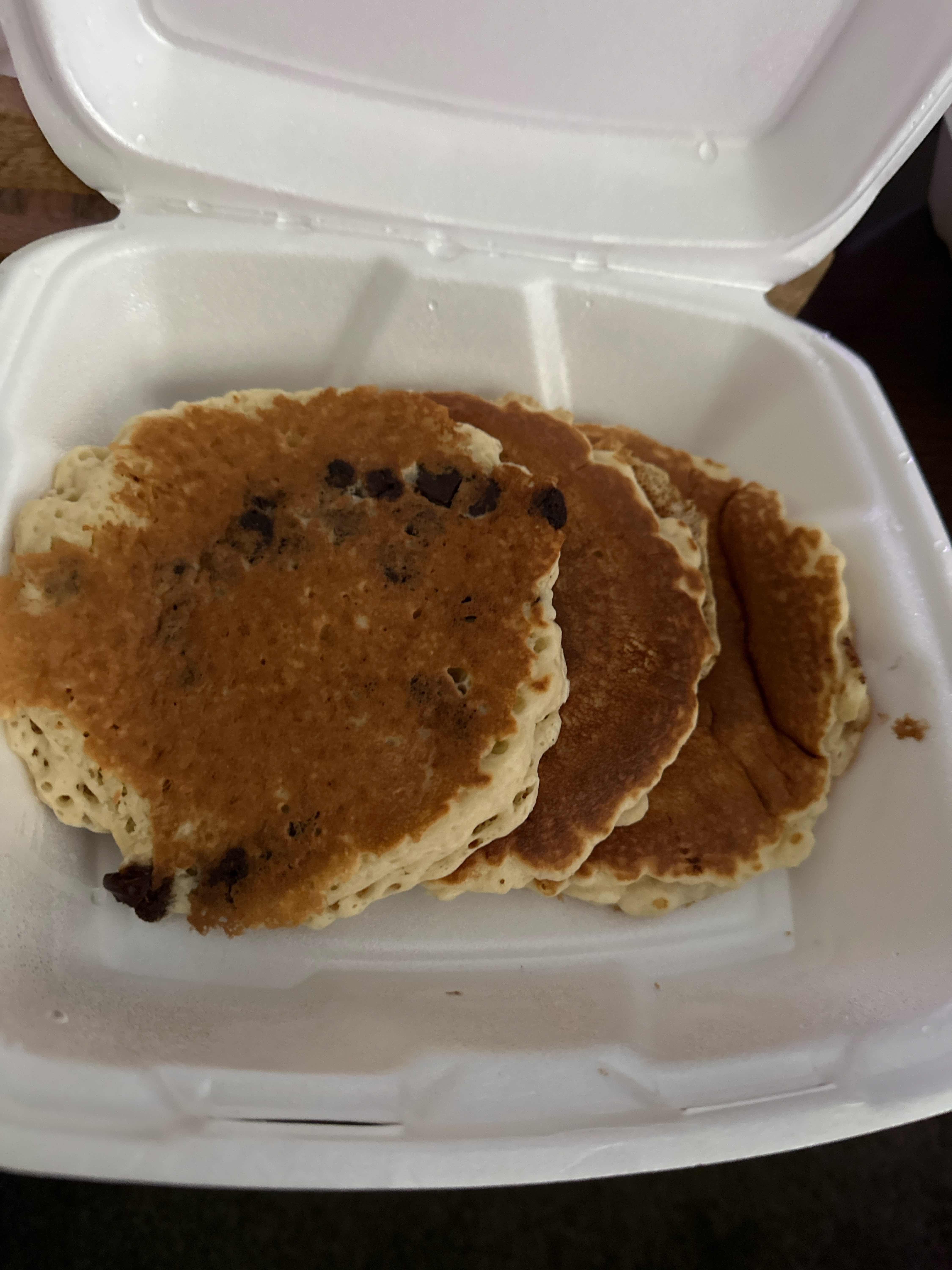 Chocolate Chip Pancakes (3 Pcs)