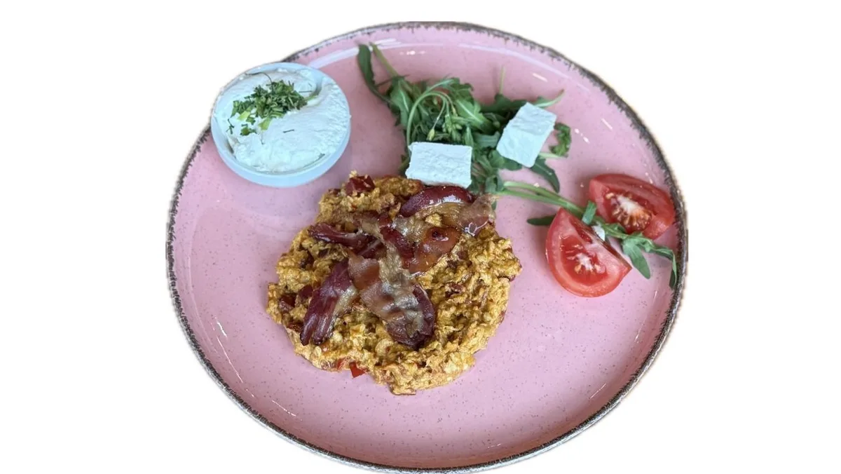 Kajgana ajvar i slanina