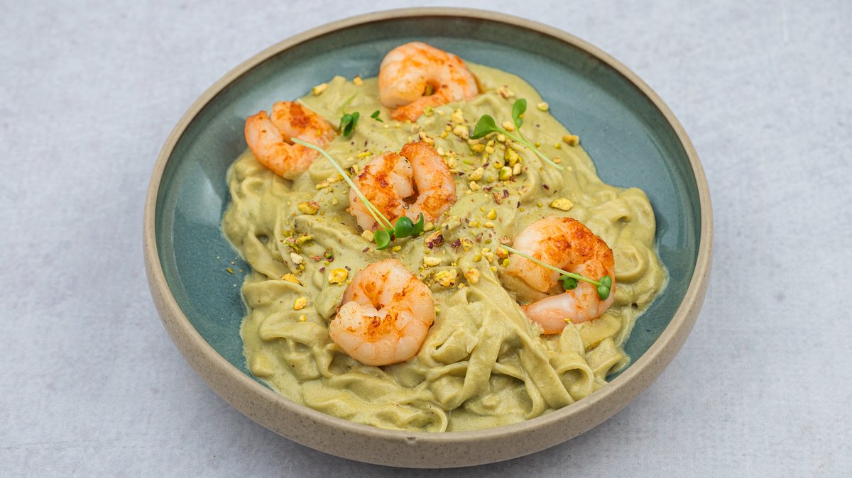 Tagliatelle sa pistaćima i gamborima