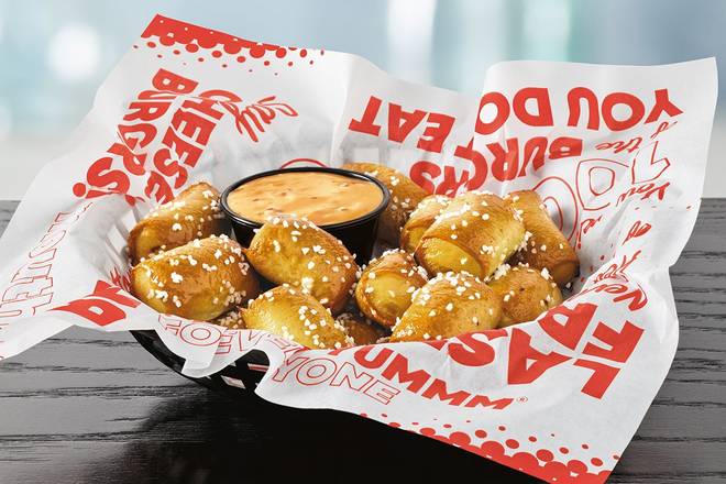 PRETZEL BITES