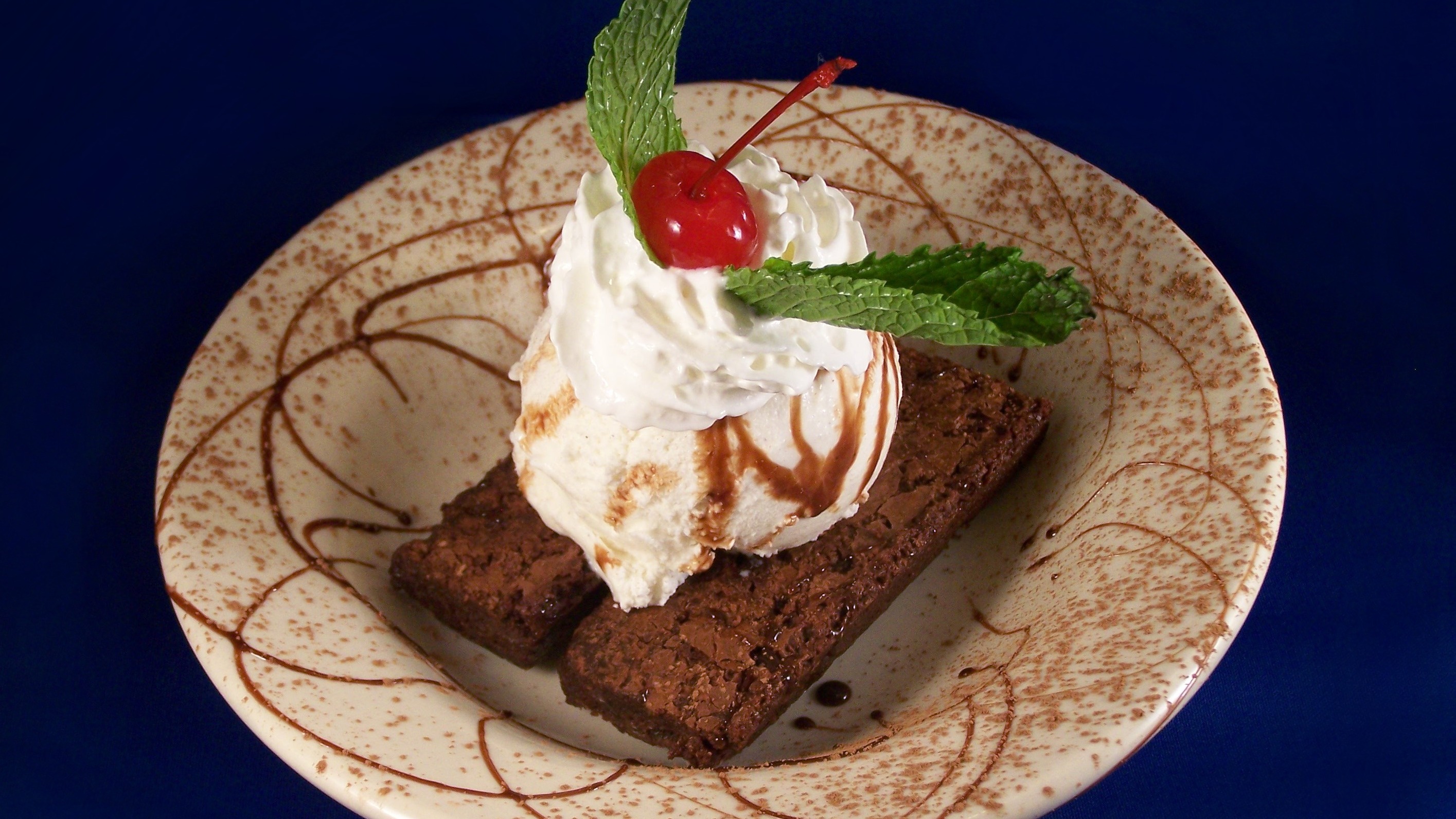 Mels Brownie Sundae