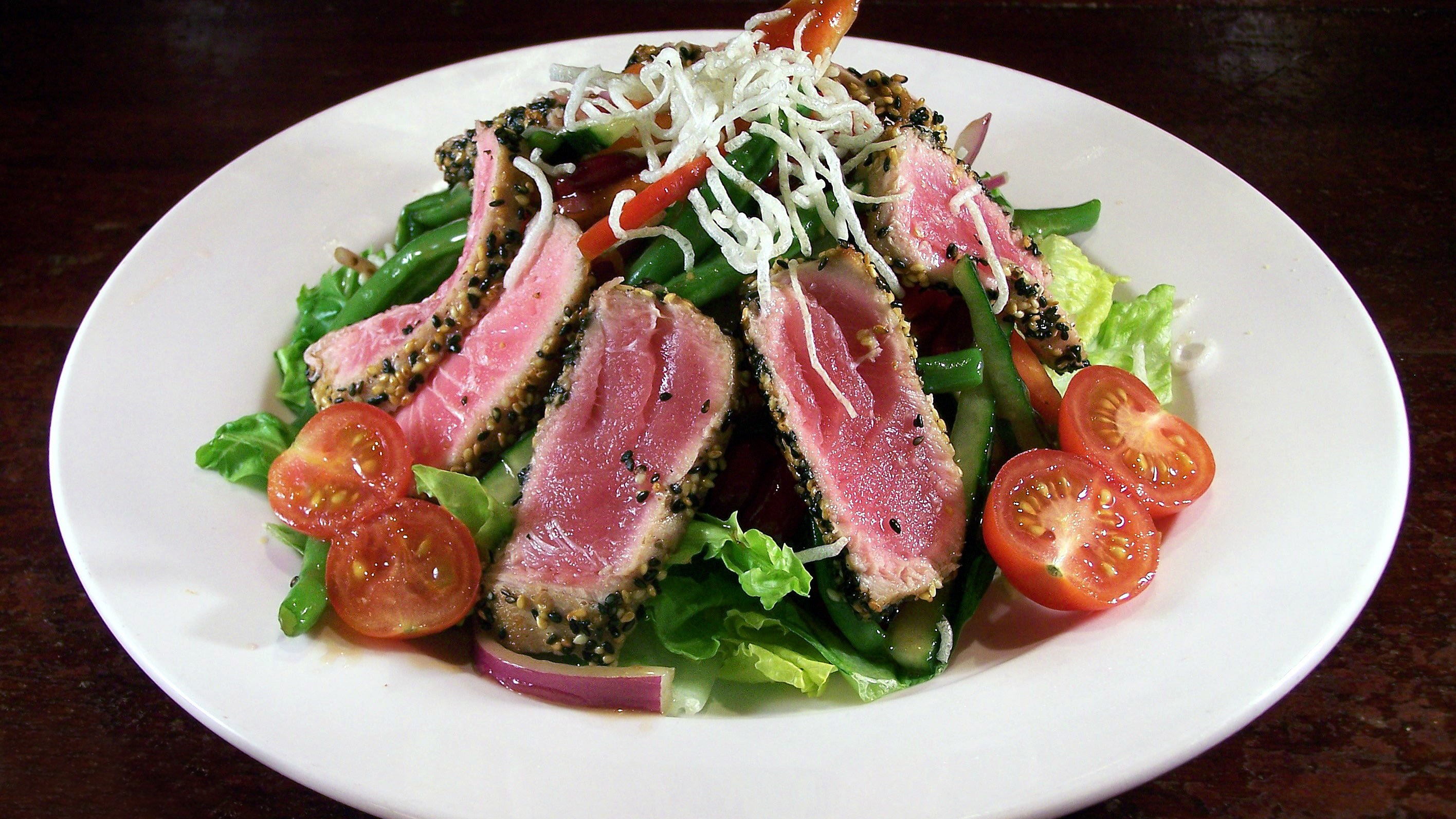 Seared Ahi Tuna Salad
