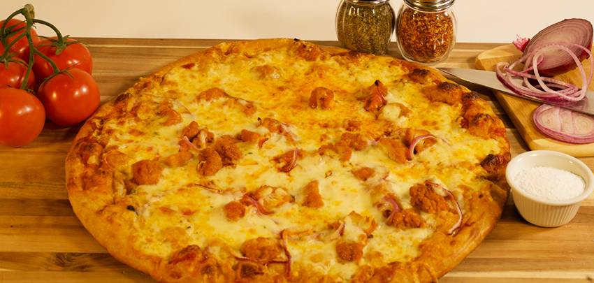 Buffalo Chicken Pizza - 16" Buffalo Chicken Piz