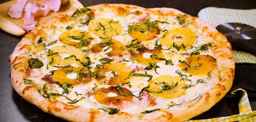 Rosemary Ham Bianco (White Pizza) - 16" Rosemary Ham Bianco
