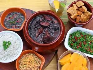 Feijoada para 5 Pessoas Arroz ou Espaguete Farofa