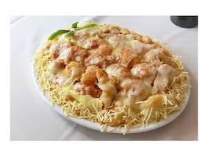 Parmegiana de Camarão ao Molho Branco para 4 Pessoas 1 Litro D