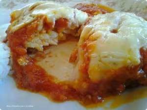 Parmegiana Filé de Peixe para 3 Pessoas com Bastante Queijo