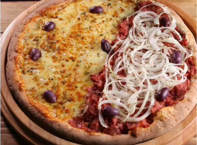 1 Pizza Grande 1/2 Mussarela 1/2 Calabresa