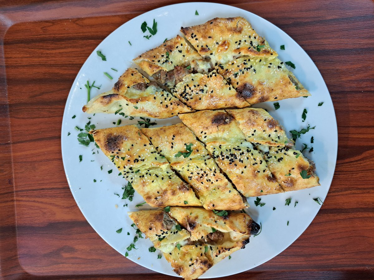 Pide kačkavalj