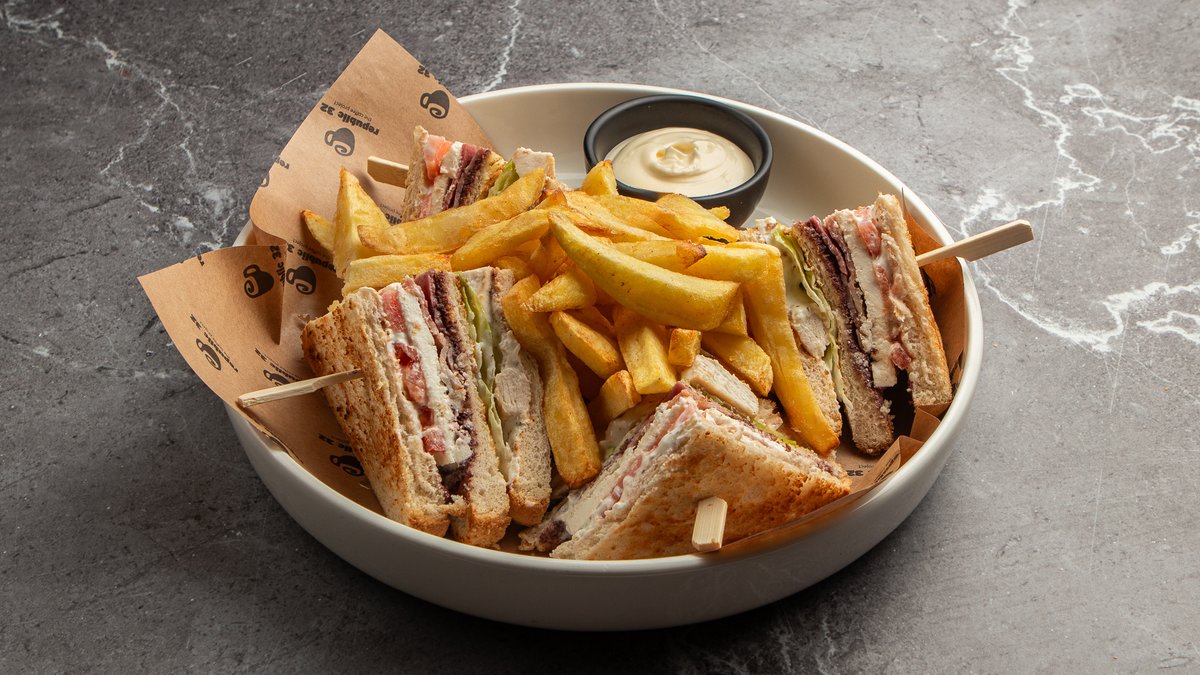 Club Sandwich Republic 32