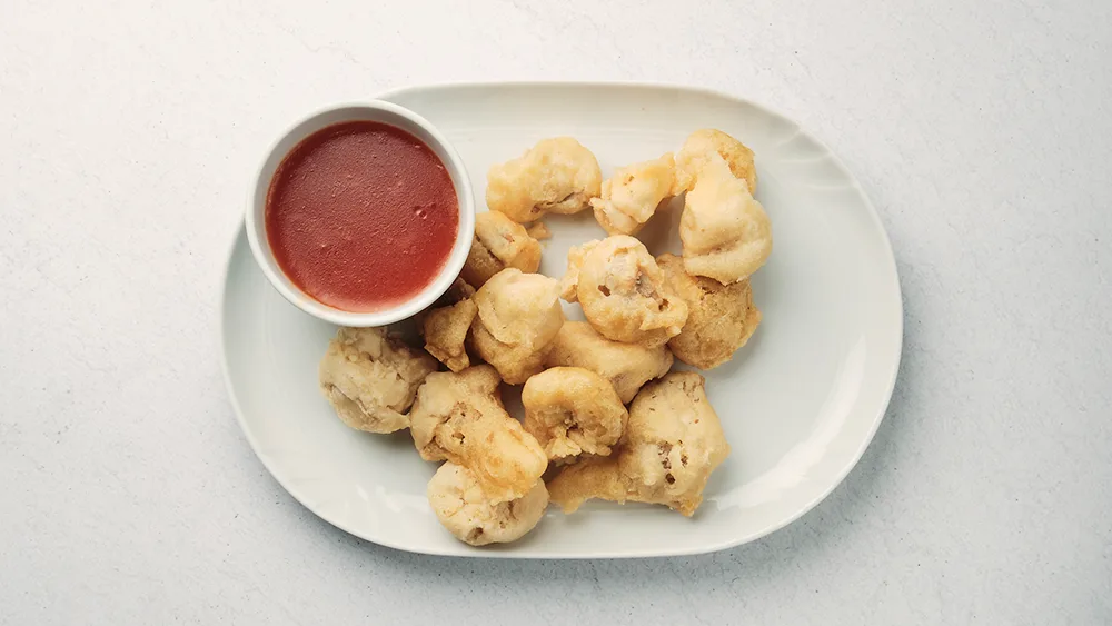 15. Friterad Fläskkött med Sötsur Sås