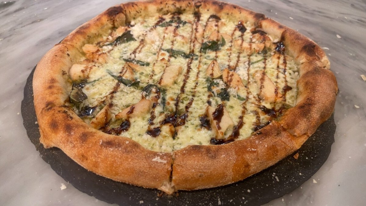 Pizza Kylling Pesto