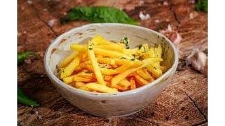 Cartofi prăjiți plus caşcaval