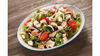 Salată din piept de pui