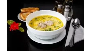 Oferta de Luni: Ciorbă de perișoare a la grec
