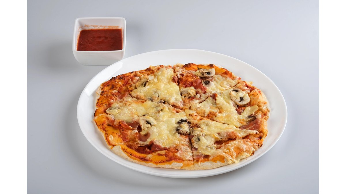 Pizza Prosciutto Funghi 30 cm