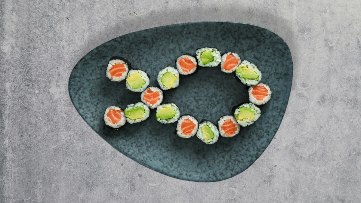 12. Små maki box (16 stk)