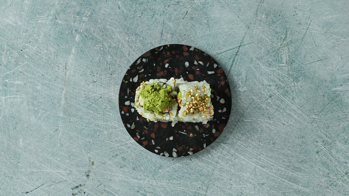 165. Crispy wasabi Inside-out Maki