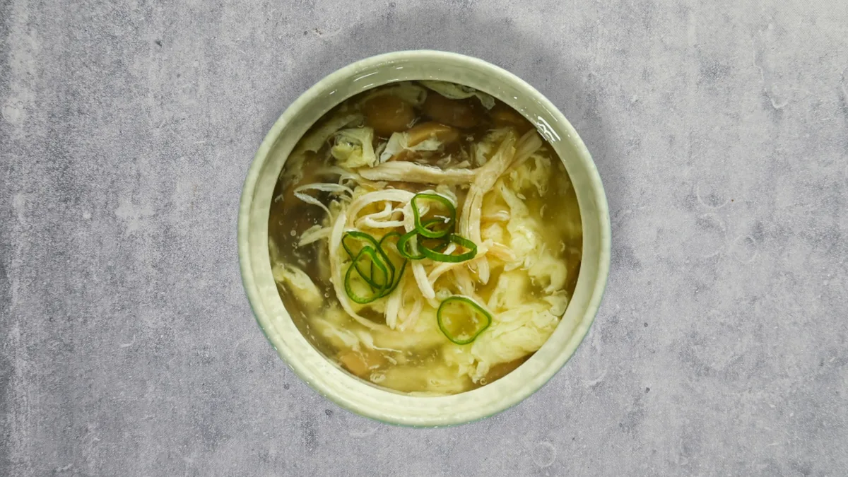 40. Hønsekødssuppe
