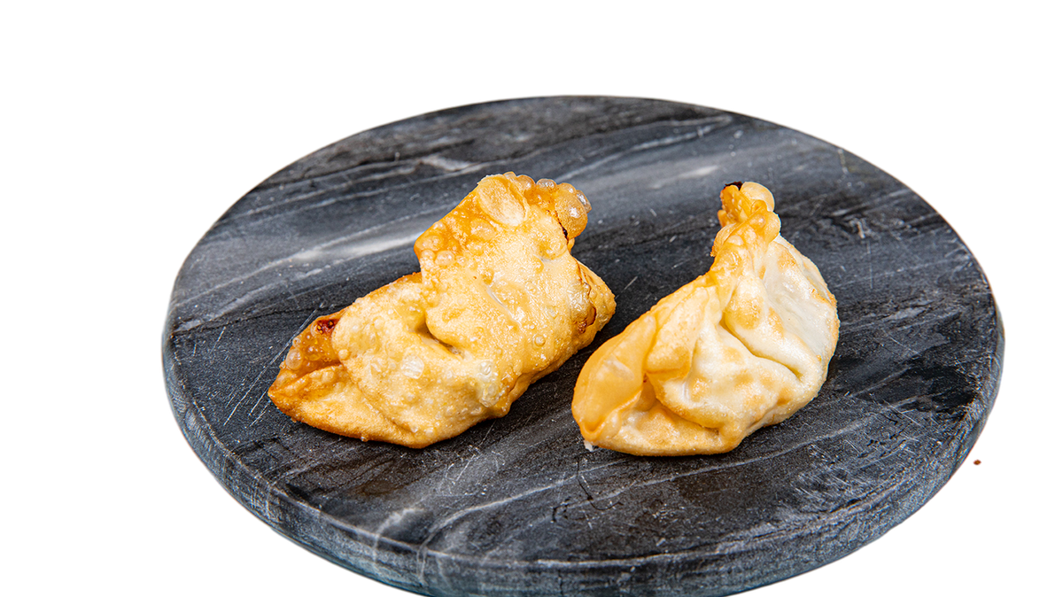 55. Gyoza (3 stk)