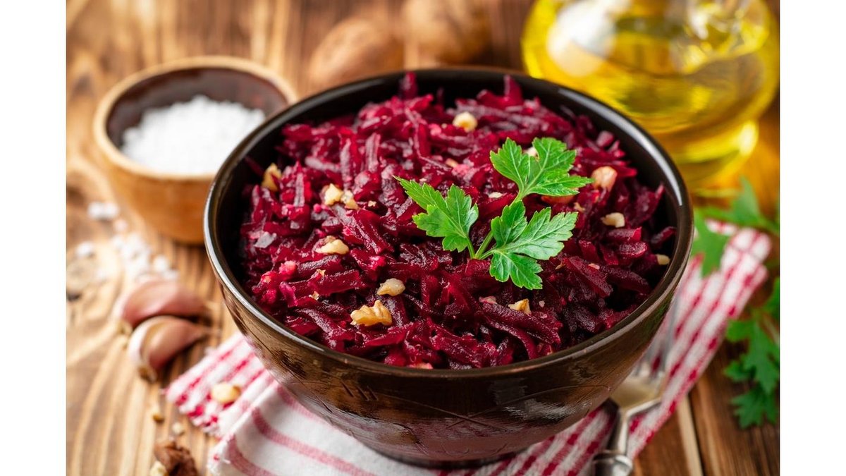 Salată de sfeclă roșie