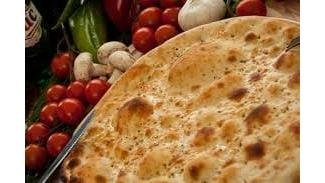 Focaccia cu parmezan