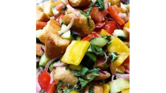 Salată Țărănească