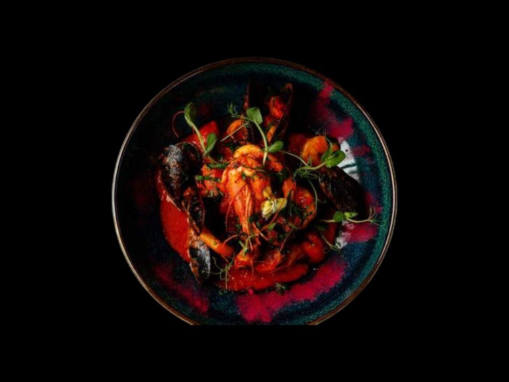 Tigaie picantă de fructe de mare