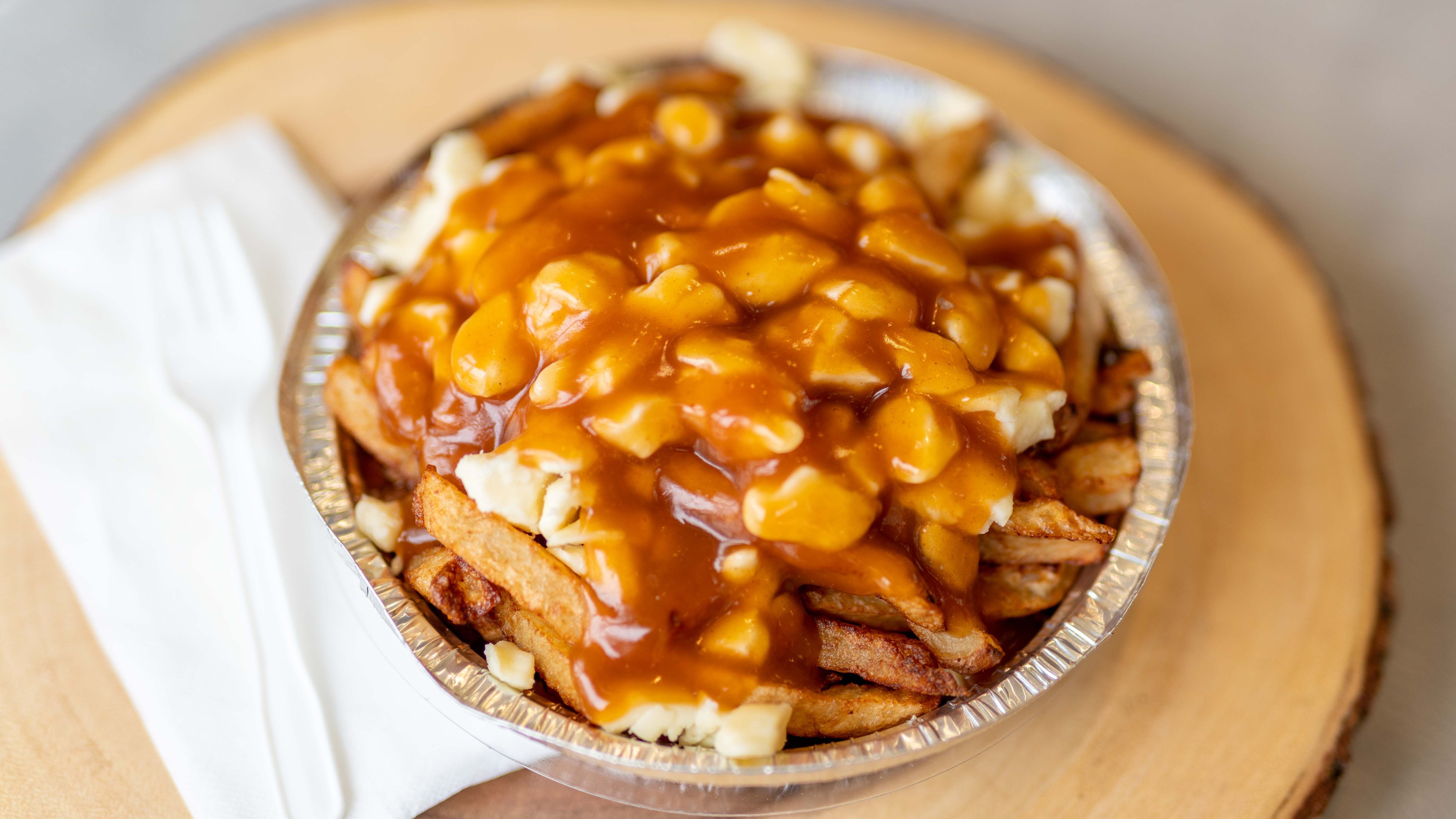 Poutine classique / Classic Poutine