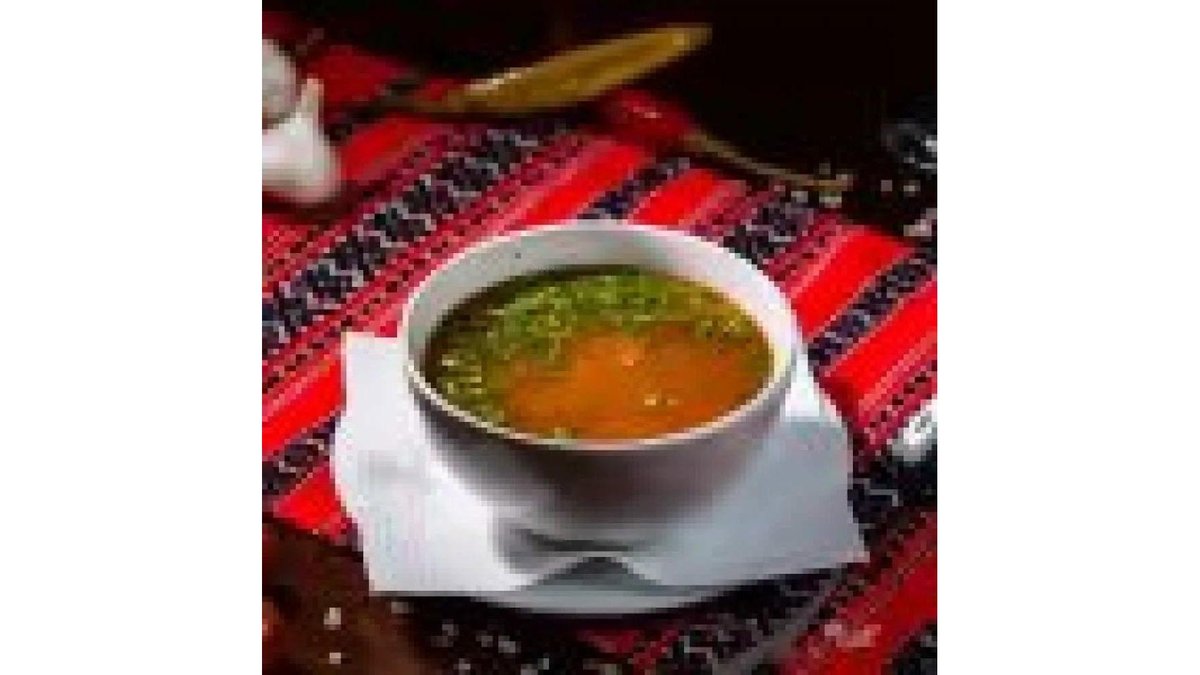Ciorbă de văcuţă cu tăieței de casă
