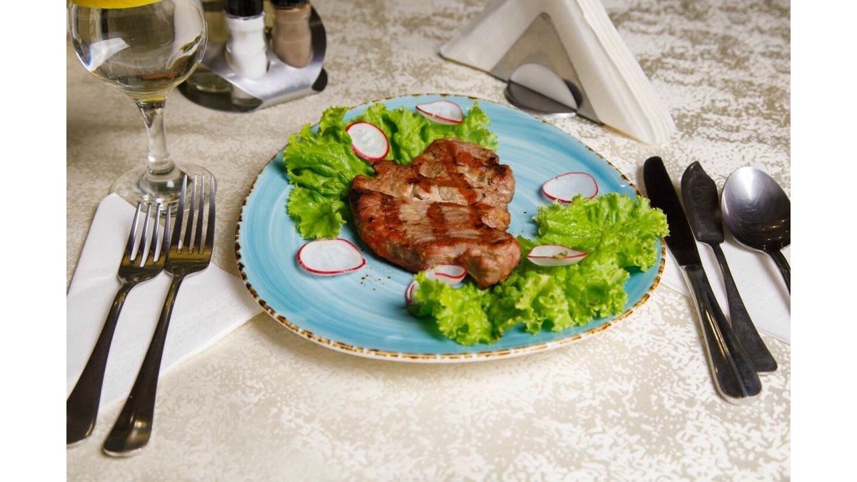 Ceafă de porc la grătar