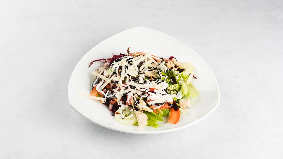 Salata s piletinom