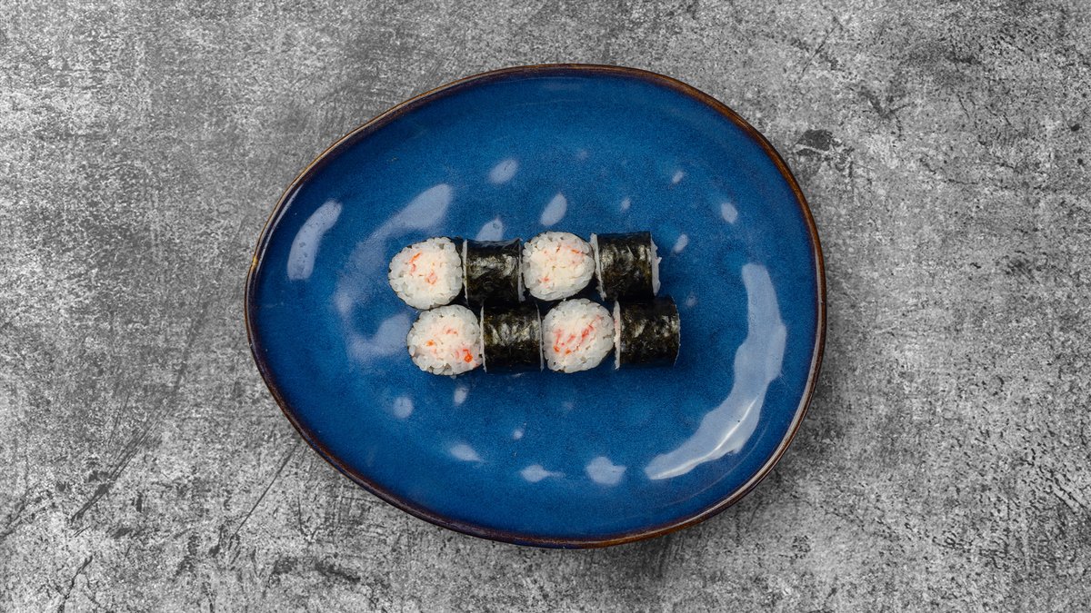 120. Hosomaki surimi
