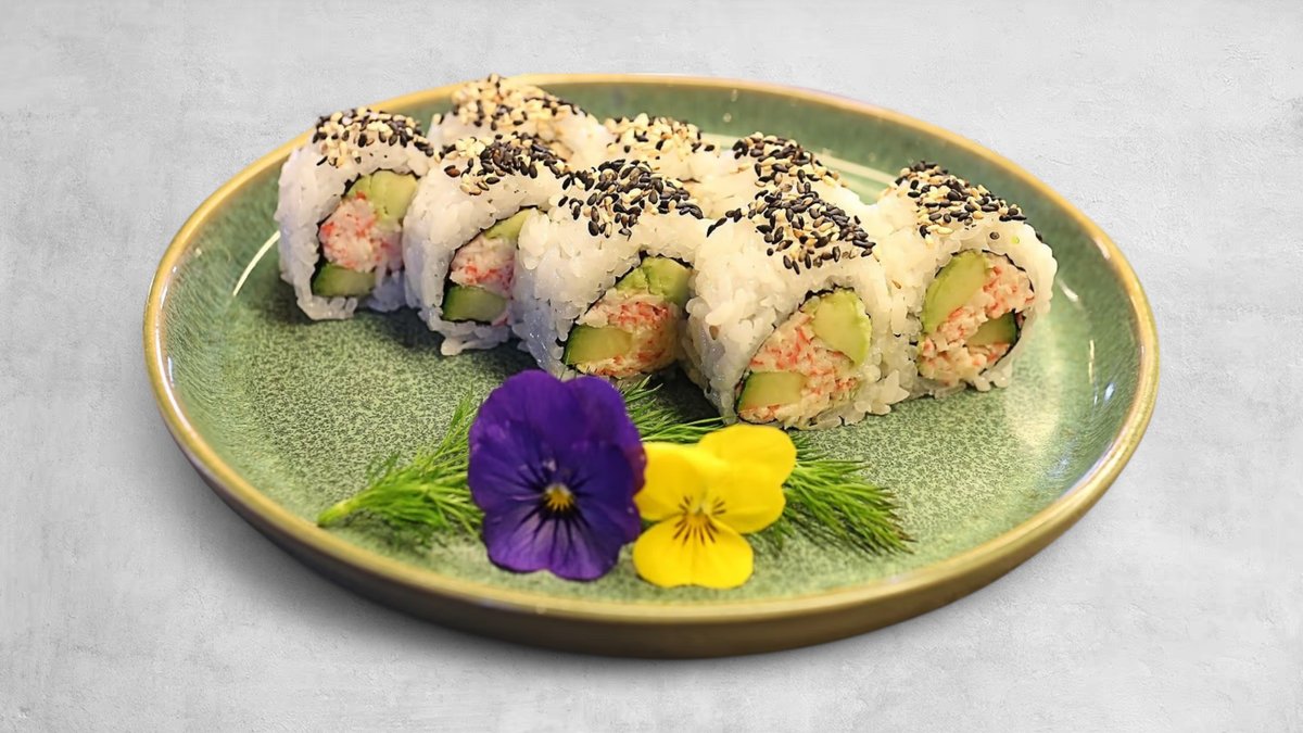 134. Uramaki California