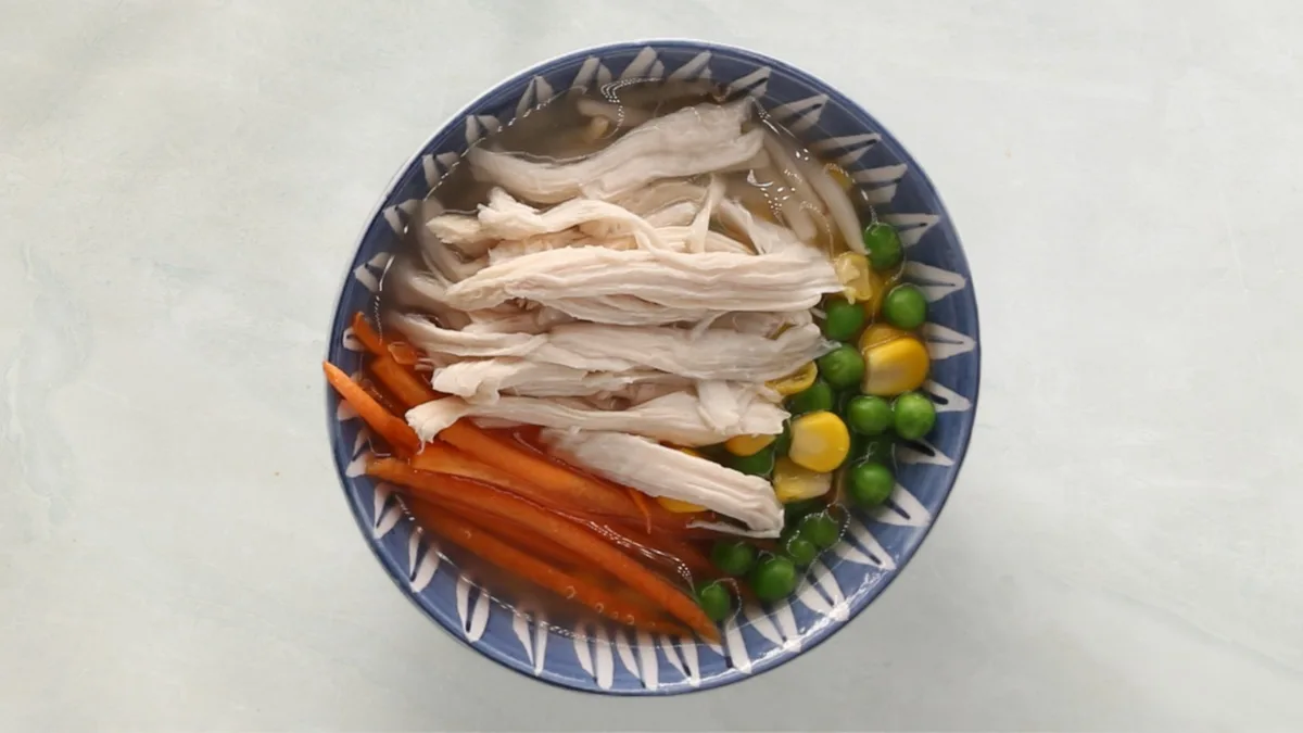 2. Hønsekødssuppe