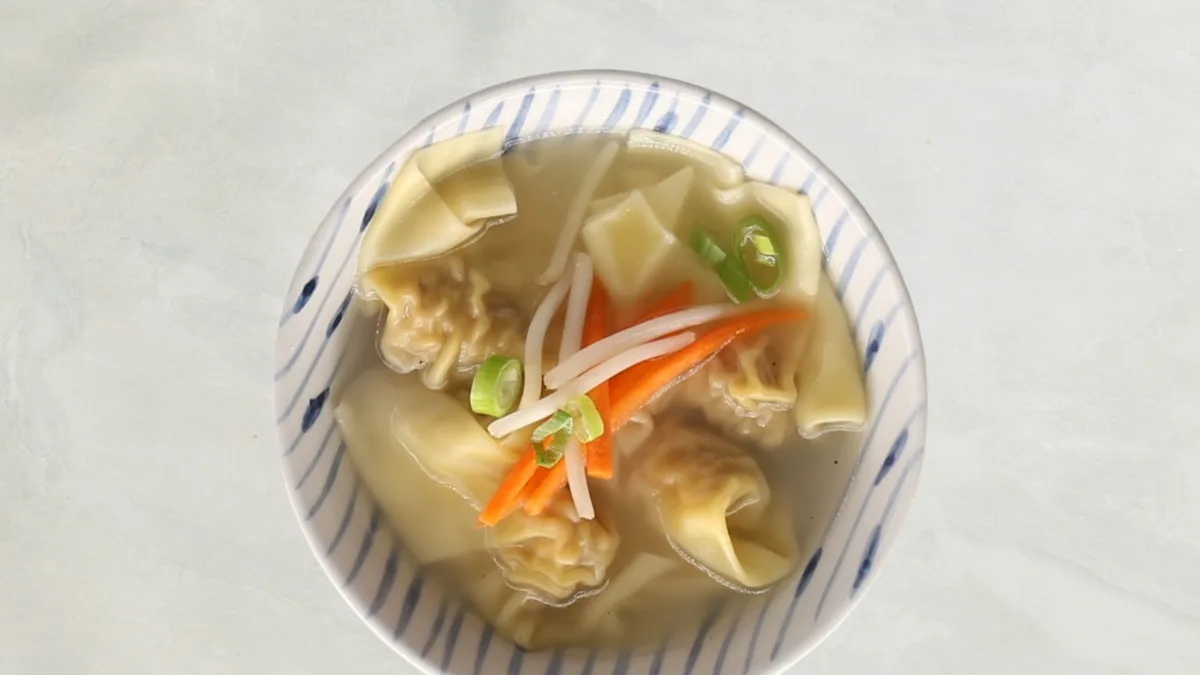 3. Wantan suppe
