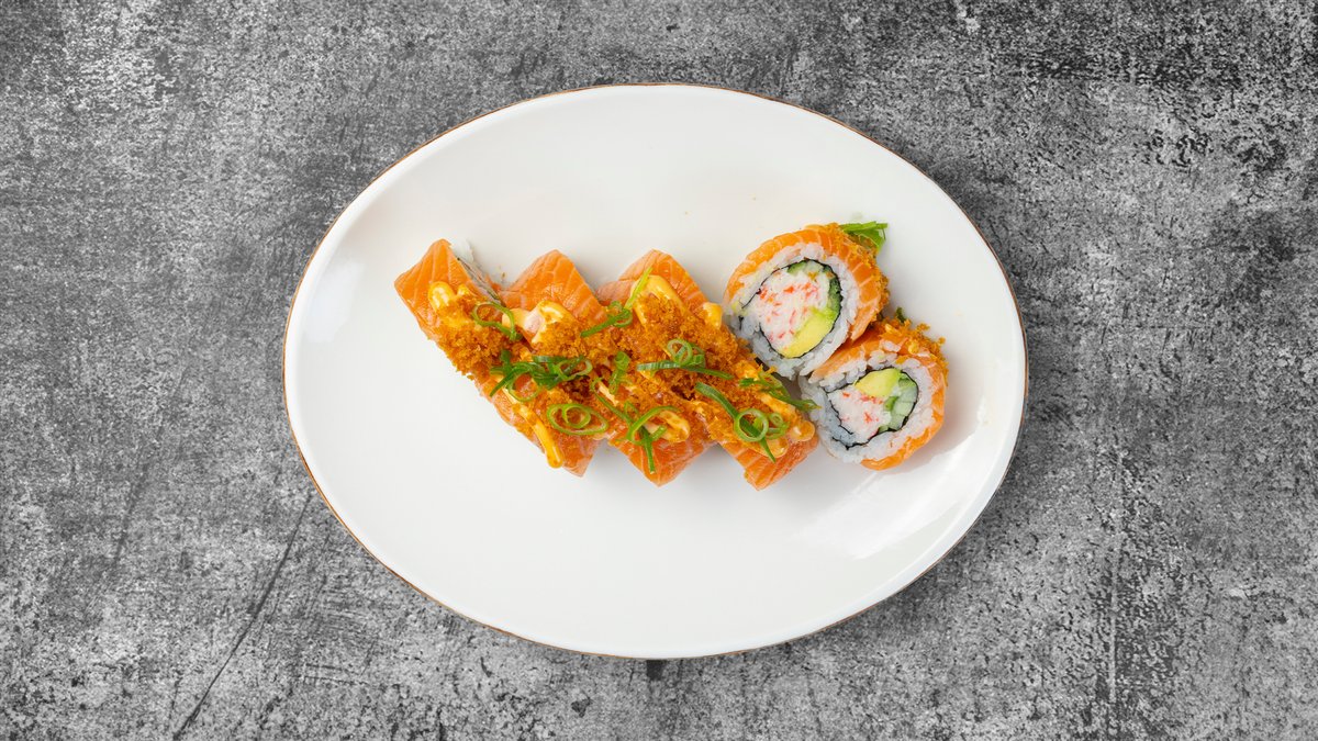 Kaburimaki Caesar Roll