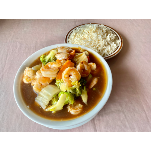 Arroz Tostado con Camarón y Verduras