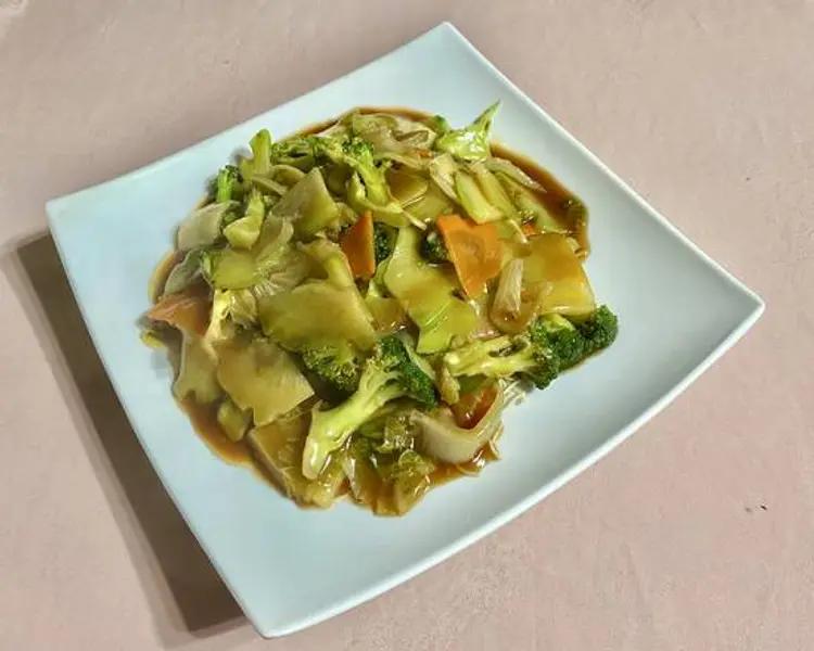 Chop Suey Salsa con Vegetales (entero)