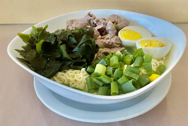 Fideos Ramen con Carne de Res