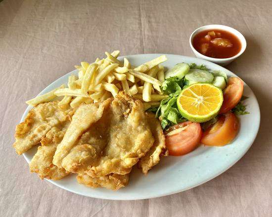 Pescado Frito en Salsa de Tomate